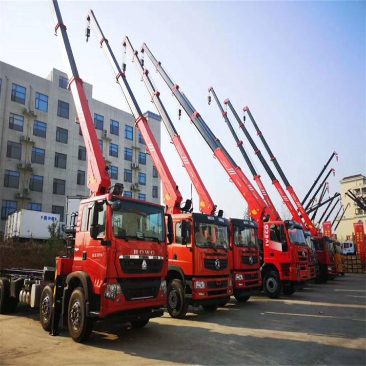 芙蓉租专业吊车电话