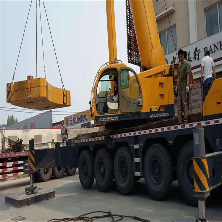 芙蓉当地吊车出租|机器吊装|75吨|工厂搬迁服务