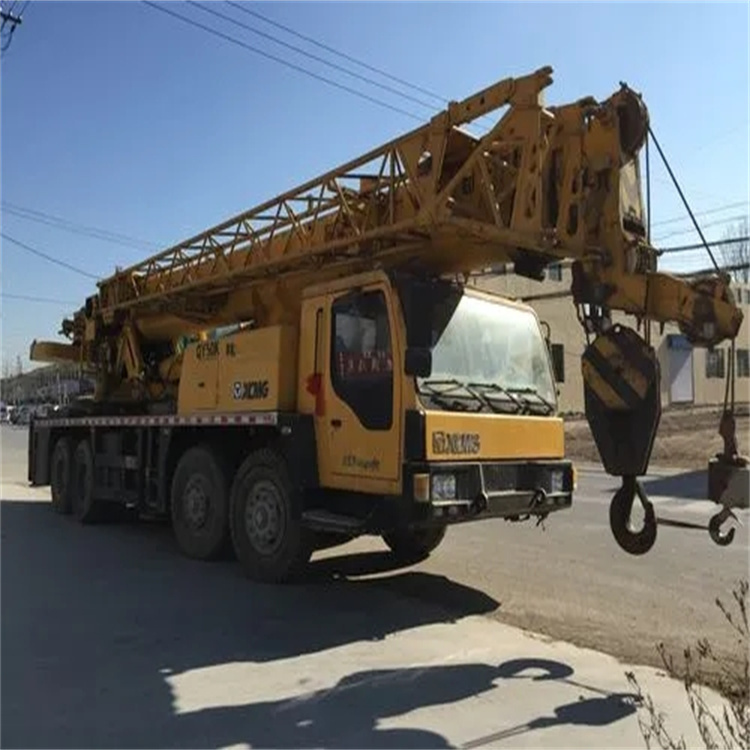 芙蓉哪里有专业吊车出租